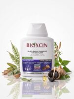 شامپو بیوکسین بدون سولفات مدل Bioxcin Black Garlic حجم ۳۰۰ میلیلیتر ضد ریزش سیر سیاه (بدون بو، حاوی عصاره سیر سیاه تخمیرشده و بایوکمپلکس B11 - محرک رویش مجدد، ضخیمکننده و تقویتکننده ریشه مو) - تصویر 2